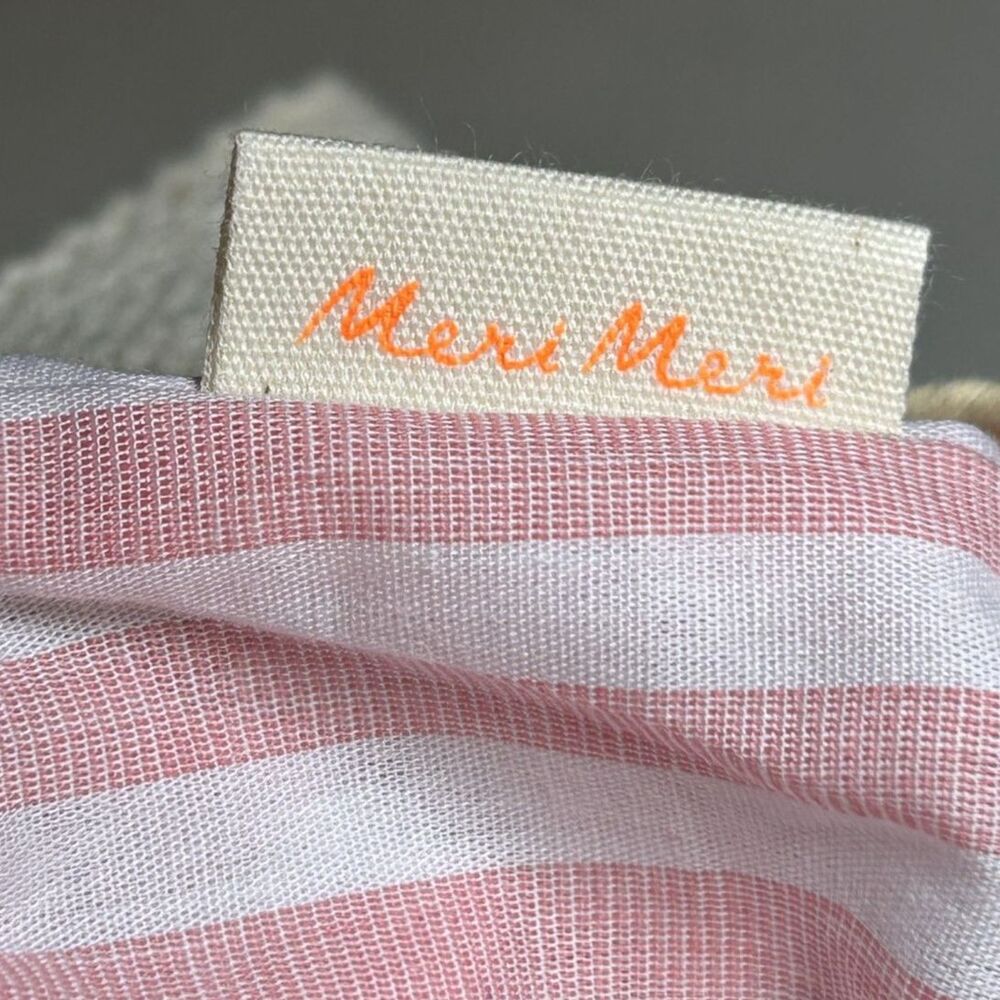 MeriMeri Straw Bunny Purse Cotton Lining Draw Sting Closure12"L x 6.5"H x 5"W - Picture 4 of 9